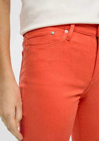 Coupe slim Jean s.Oliver en orange