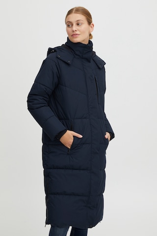 Oxmo Winter Coat in Blue: front