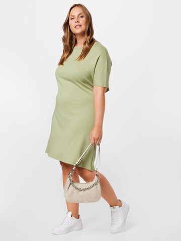 Rochie de la NU-IN Plus pe verde