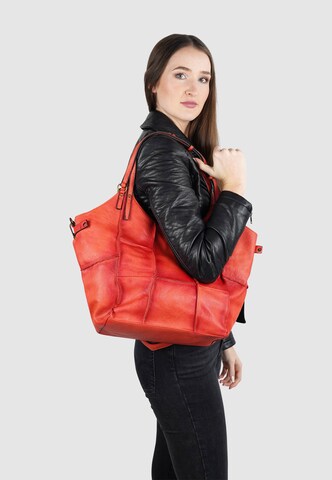 Emma & Kelly Shopper 'SABI' in Red: front