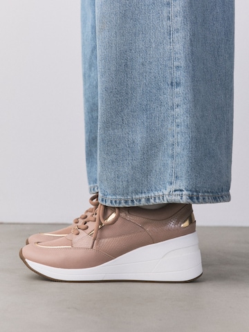 Next Кроссовки на платформе в Бежевый