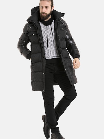 Manteau d’hiver CIPO & BAXX en noir