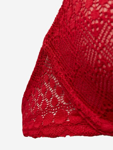 Balconnet Soutien-gorge ETAM en rouge