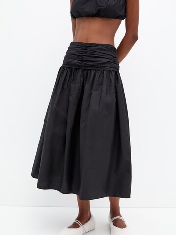 Jupe Pull&Bear en noir : devant