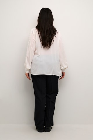 KAFFE CURVE Blouse 'Sabrine ' in White