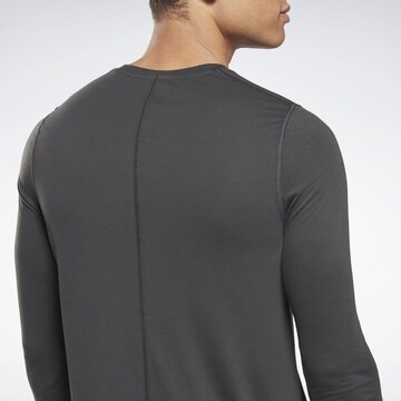 Reebok Performance Shirt in Grey