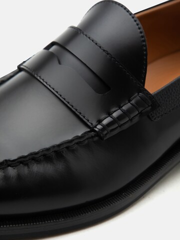 Chaussure basse 'Varian' HUGO en noir