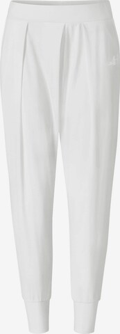 CURARE Yogawear Slim fit Workout Pants in White: front