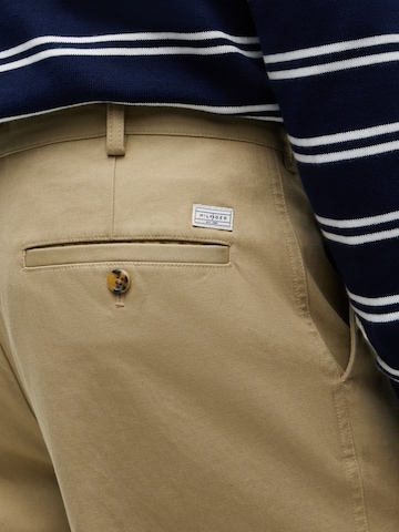 TOMMY HILFIGER Loosefit Chinobyxa 'RIVER HERITAGE' i brun: baksida