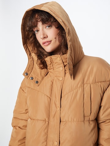 Manteau d’hiver 'EDITTE' NÜMPH en marron