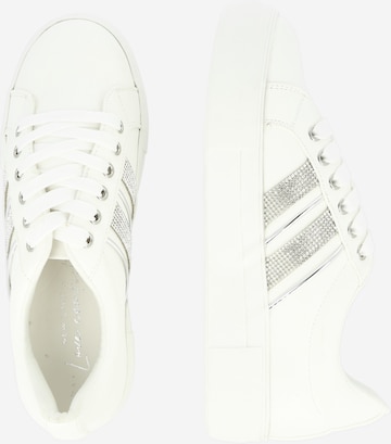 Baskets basses 'MYSTIC' NEW LOOK en blanc