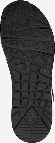 SKECHERS Trampki niskie 'Uno' w kolorze czarny