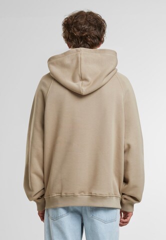 Pequs Sweatshirt 'Built In The Boom' in Grijs
