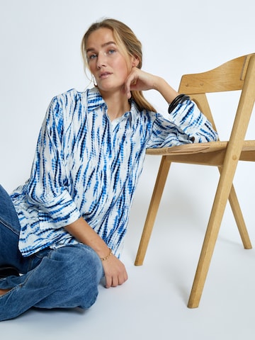 Peppercorn Blouse 'Gigi' in Blauw