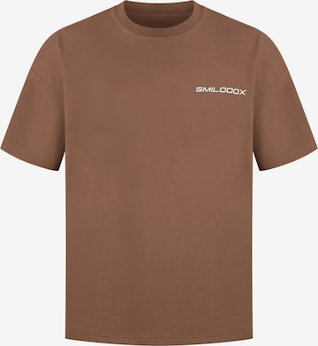 T-Shirt Smilodox en marron : devant