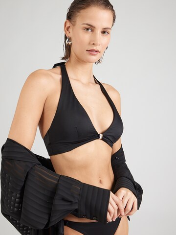 Triunghi Sutien costum de baie de la BOSS pe negru: față