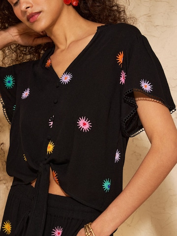 love & roses Blouse in Zwart