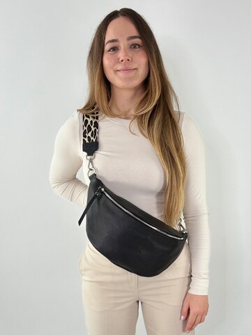 lePelou Fanny Pack 'KITTY' in Black