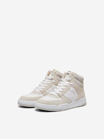 ONLY Sneakers hoog 'Swift' in Beige