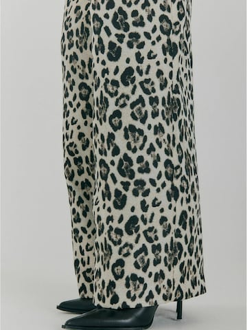 Wide Leg Pantalon 'Lelo' NORR en gris