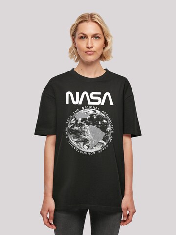 F4NT4STIC T-Shirt 'NASA Planet Earth' in Schwarz: predná strana