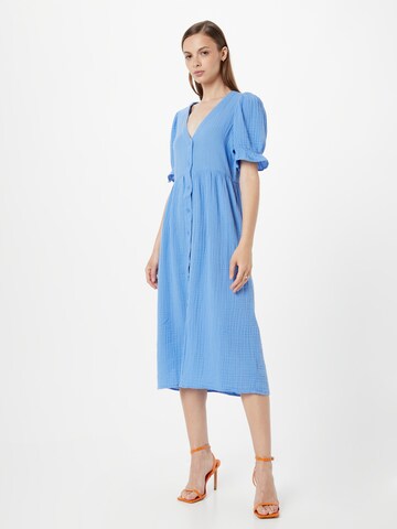 Monki Shirt Dress in Blue: front