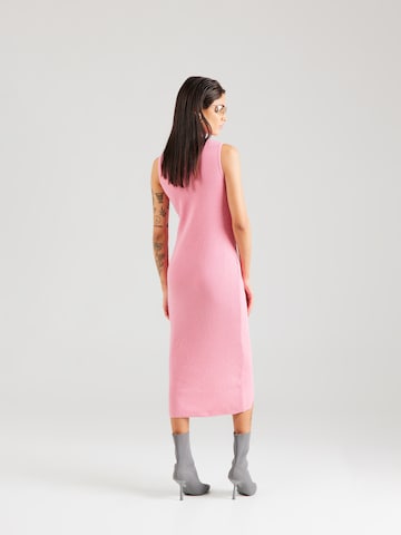 NU-IN Плетена рокля в розово