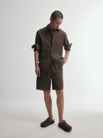 Regular Pantalon The Set en marron