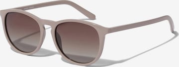 Pilgrim Sunglasses 'CAMILLA' in Grey: front