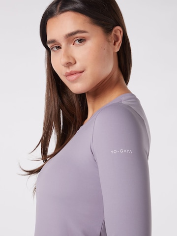 YO-GAYA Sporttop 'Long Sleeve Top' in Lila