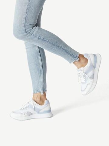 Tamaris Fashletics Σνίκερ χαμηλό σε λευκό