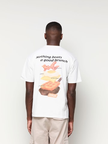 BALMOHK Bluser & t-shirts i hvid: forside