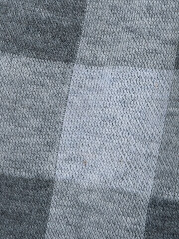 Robe Chicco en gris