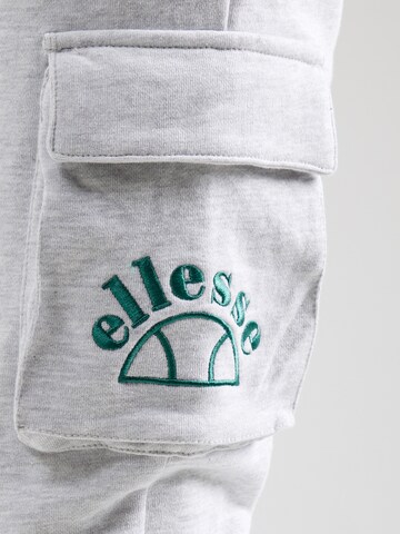 ELLESSE Конический (Tapered) Брюки-карго 'Angeloa' в Серый