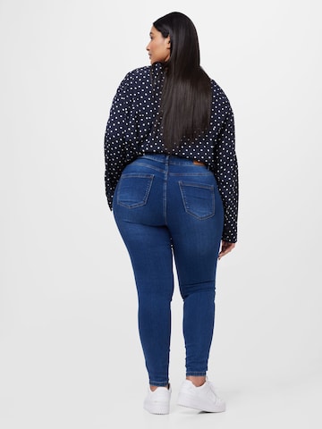 Vero Moda Curve Skinny Jeans 'Phia' in Blauw