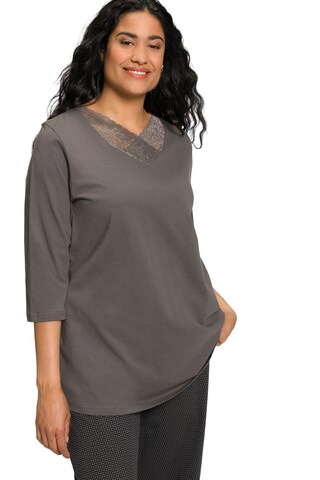 Ulla Popken Pajama Shirt in Grey: front