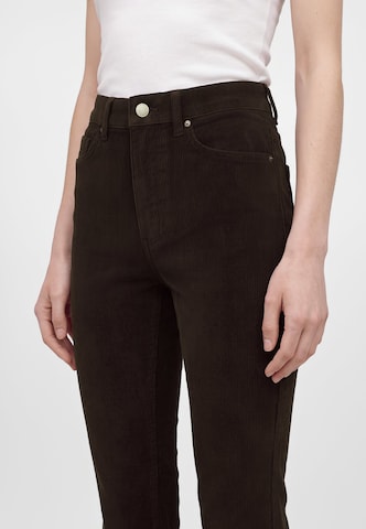 Vero Moda Tall Flared Παντελόνι 'VMFLASH' σε καφέ