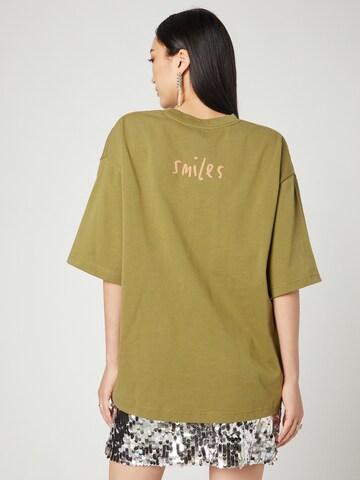 Smiles - Camiseta 'Joel' en verde