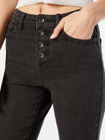 ONLY Regular Jeans 'Emily' i svart