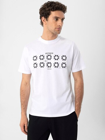 Antioch Shirt in White: front