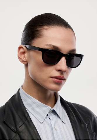 CHIMI Sonnenbrille 'Savy' in Schwarz