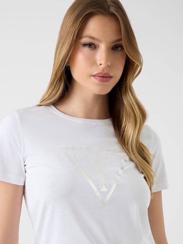 GUESS T-Shirt in Weiß