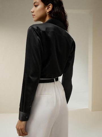 Lilysilk Bluse‌‌‌‌‌‌‌‌ in Schwarz