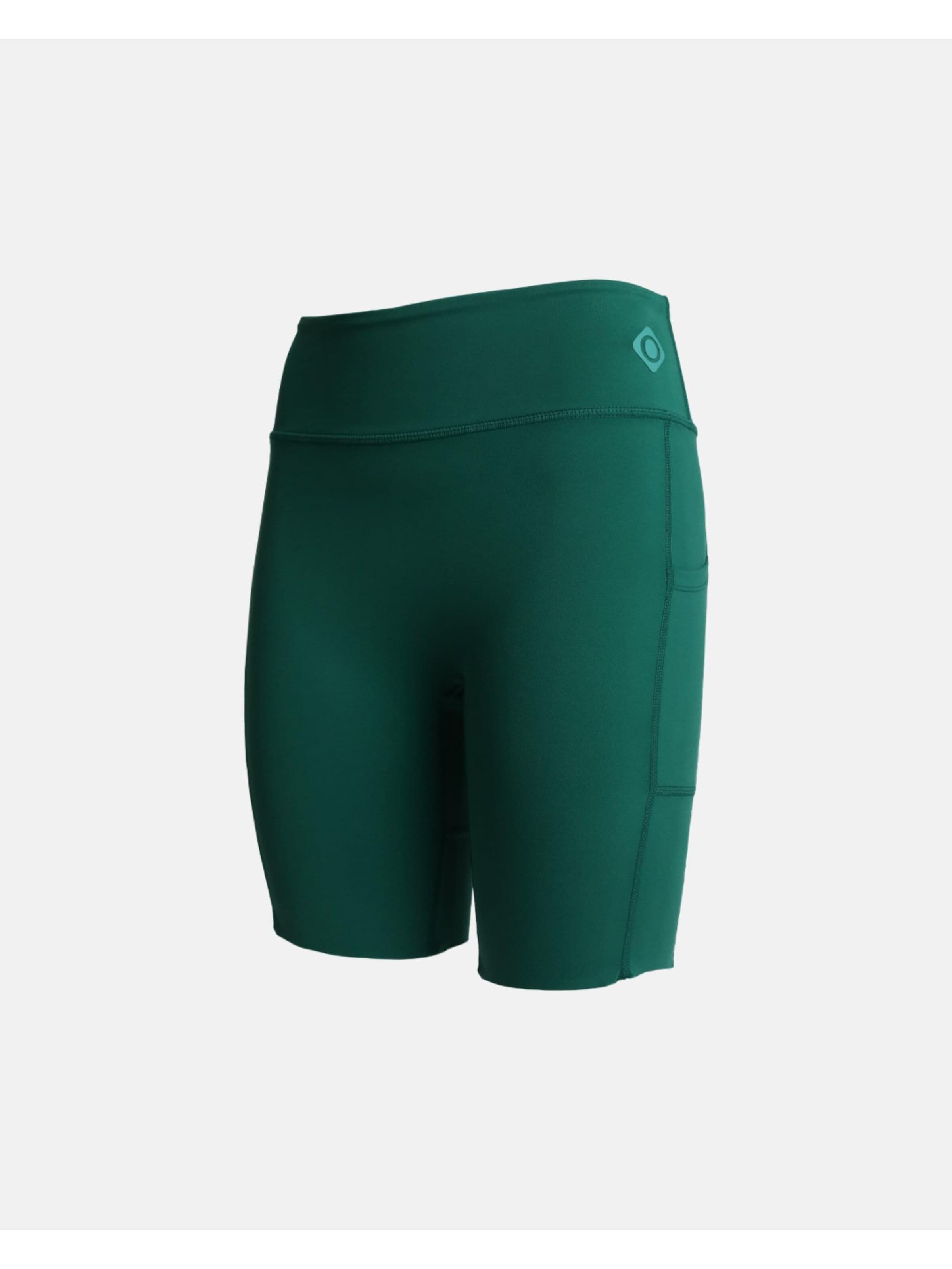 Izas - Loosefit Leggings 'MALLAS CORTAS MADILL SHORT' en verde: frente