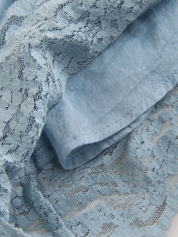 Next Top in Blau