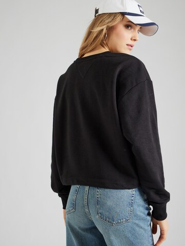 Tommy Jeans Sweatshirt 'ESSENTIAL' in Zwart