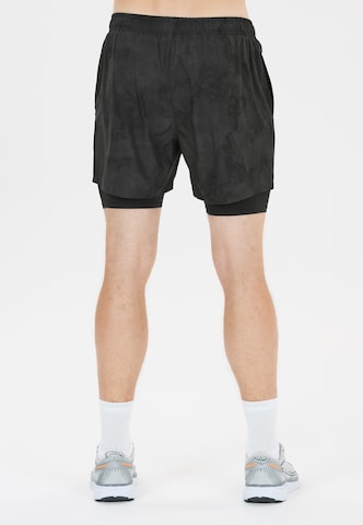 ENDURANCE Regular Shorts 'Koy' in Schwarz