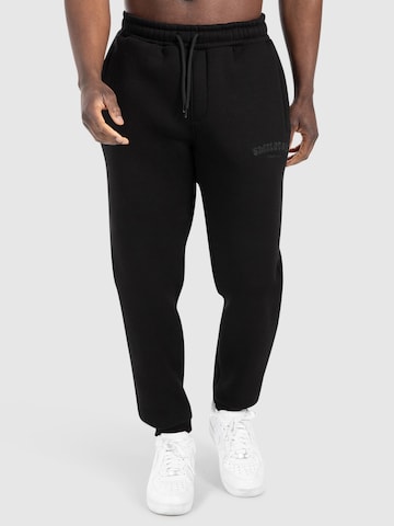 Smilodox Regular Broek ' Levio ' in Zwart: voorkant