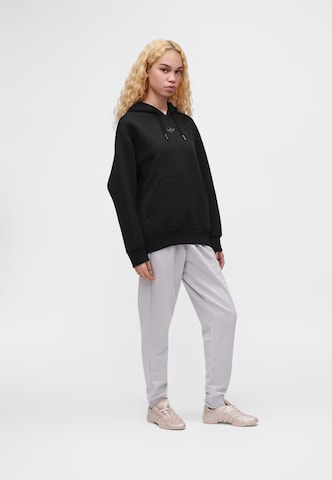 ADIDAS ORIGINALS Collegepaita värissä musta