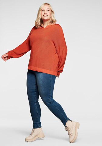 SHEEGO Pullover in Orange